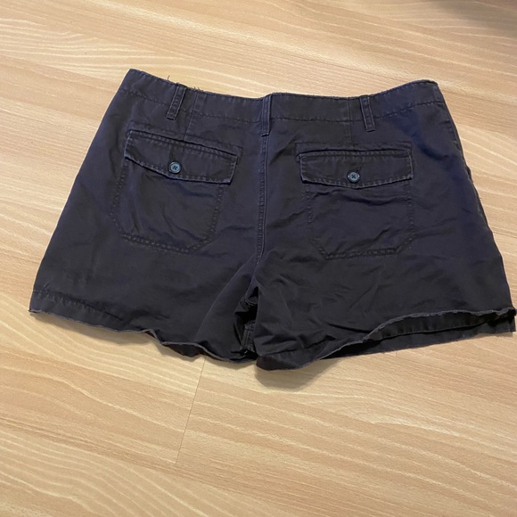 Old Navy twill shorts - Picture 3 of 3